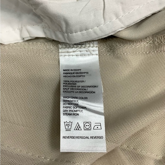 Men's IZOD Golf 42 XL Chino Khakis Shorts Beige Tan Gripper Waist Lightweight - Picture 7 of 8